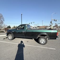 Ford F150 V6 Five Speed Manual With Four-Wheel-Drive