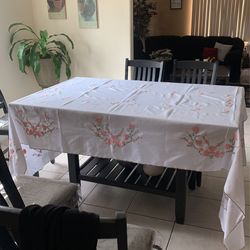 Mantel Bordado