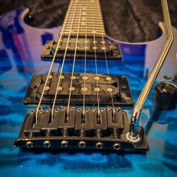 Ibanez electric guitar 6 string gio grx70qa 