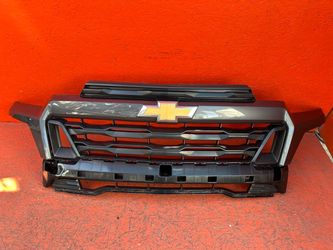 2023 2024 2025 Chevrolet Colorado Grill Grille Used OEM (contact info removed)9