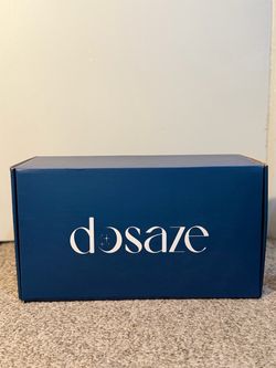 NEW Dosaze Contoured Orthopedic Cervical Pillow Standard Size Neck Support