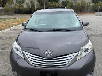 2026 Toyota sienna le