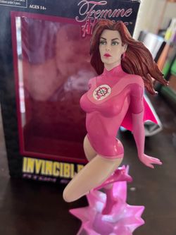 INVINCIBLE ATOM EVE (Femme Fatales)