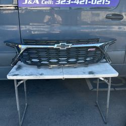 Chevrolet Trax RS Grille 
