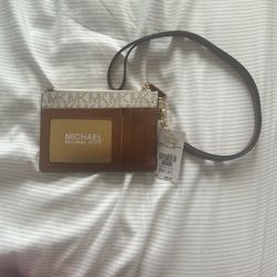 Micheal Kors 