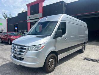 2019 Mercedes Benz Sprinter 2500 cargo van