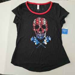 T-shirt top blouse for the 4th of July BBQ
