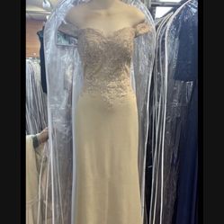 Size XL  Color (beige champagne ) Formal Dress 