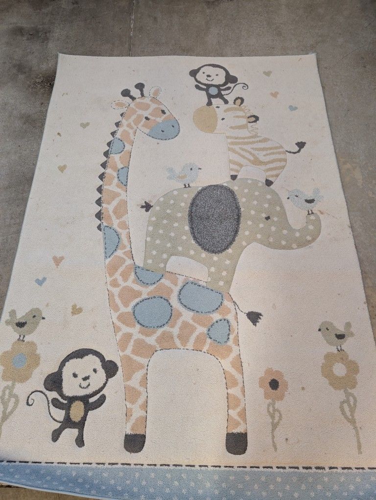 Giraffe Rug 5x7