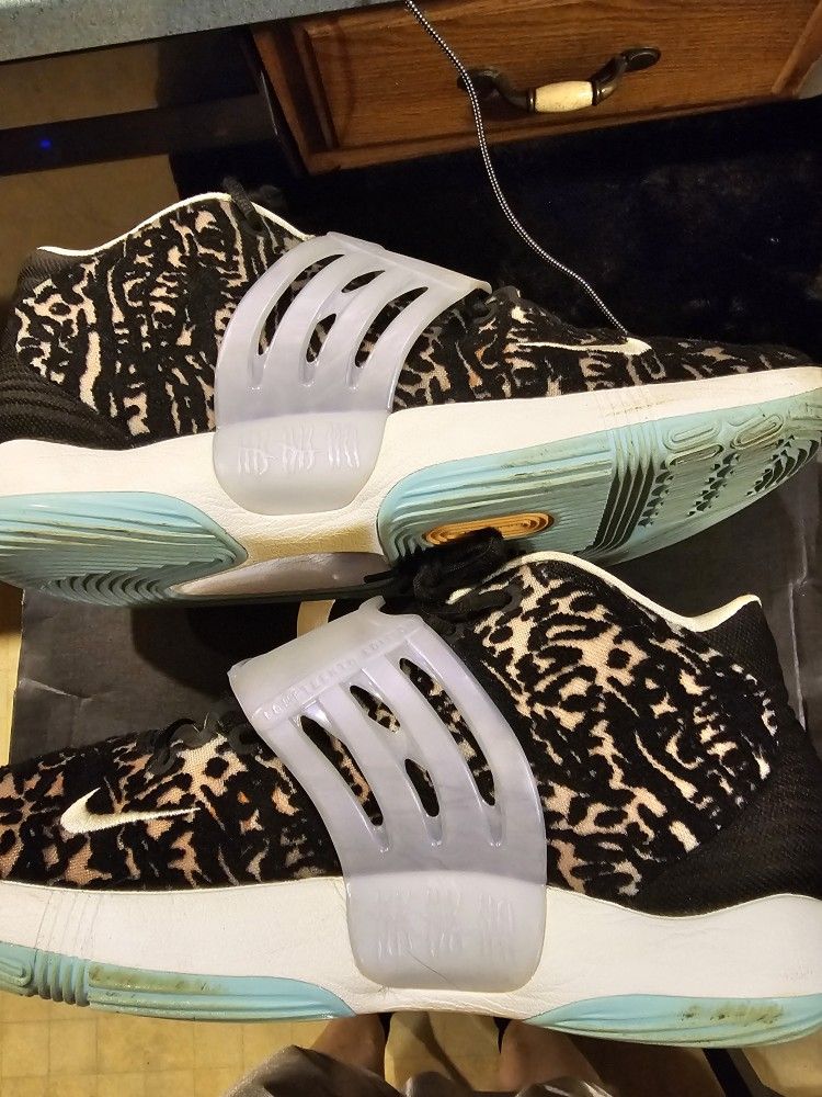 Size 14 Nike KD 14 Floral