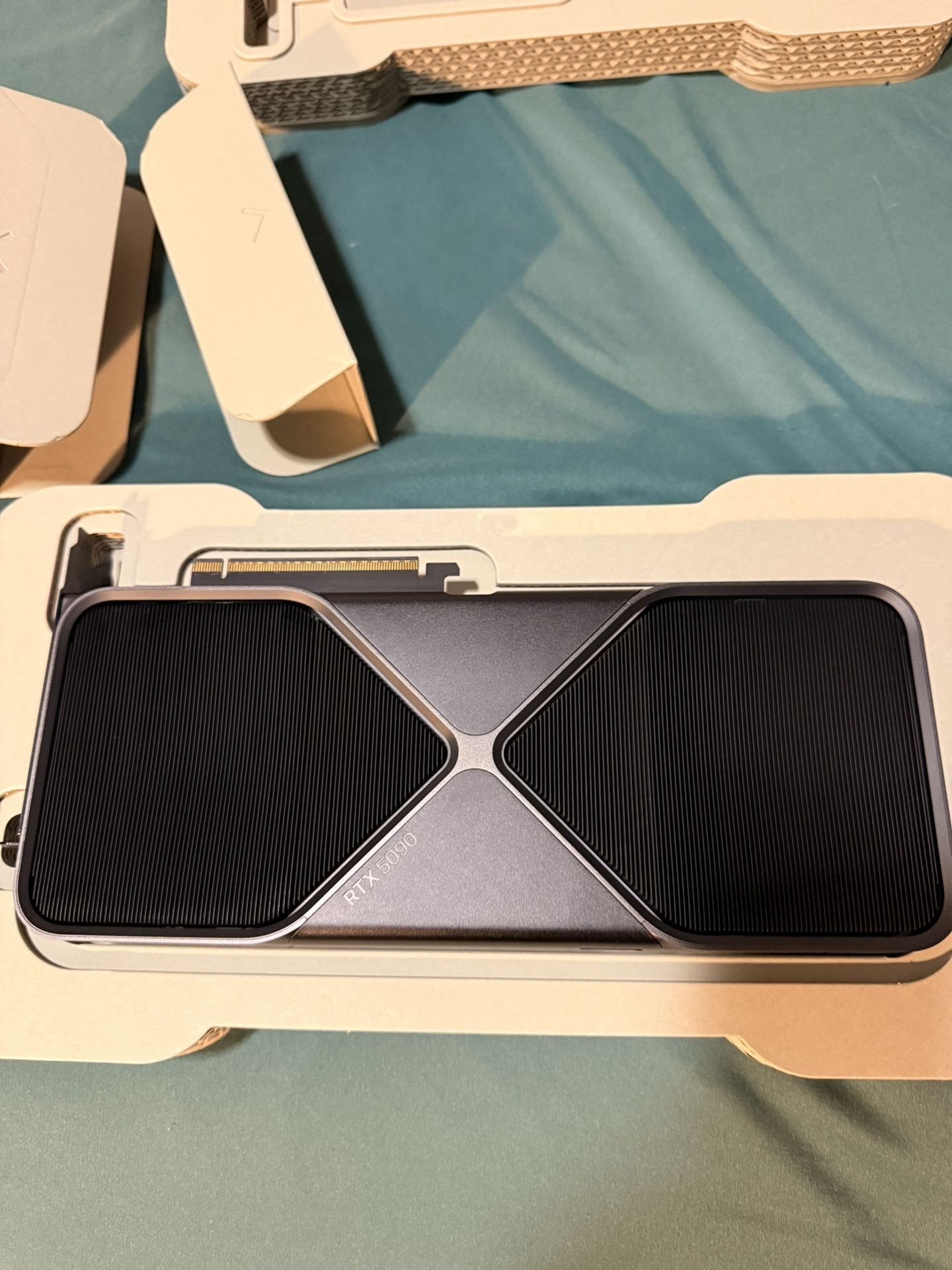 NVIDIA GeForce RTX 5090 Founders Edition