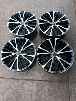 Toyota Camry wheels