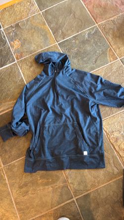 Vuori Ponto Pull over hoodie. Men’s small