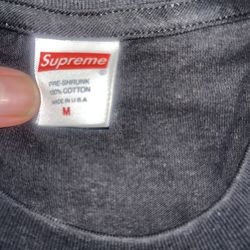 Supreme tee M
