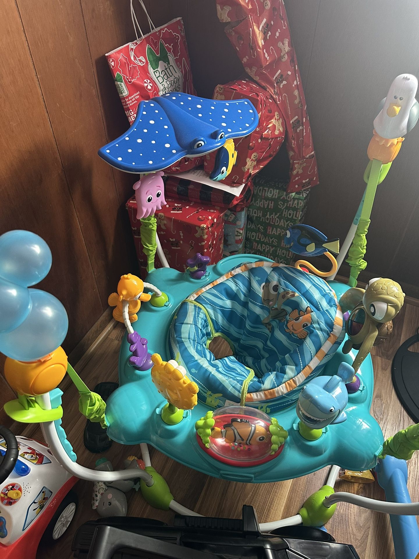 Finding Nemo Baby Bouncer