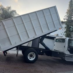 2013 Freightliner 