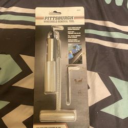 Windshield removal tool