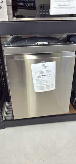 Remodelers’ Special 🛠️🎁 $550 Off MSRP LG 24” Wide, Top Controls Dishwasher, 46dBA/Quiet w/ 3rd Rack