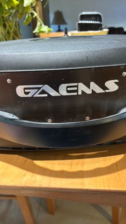 GAEMS vanguard G190 portable gaming monitor