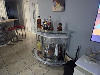 White and glass bar