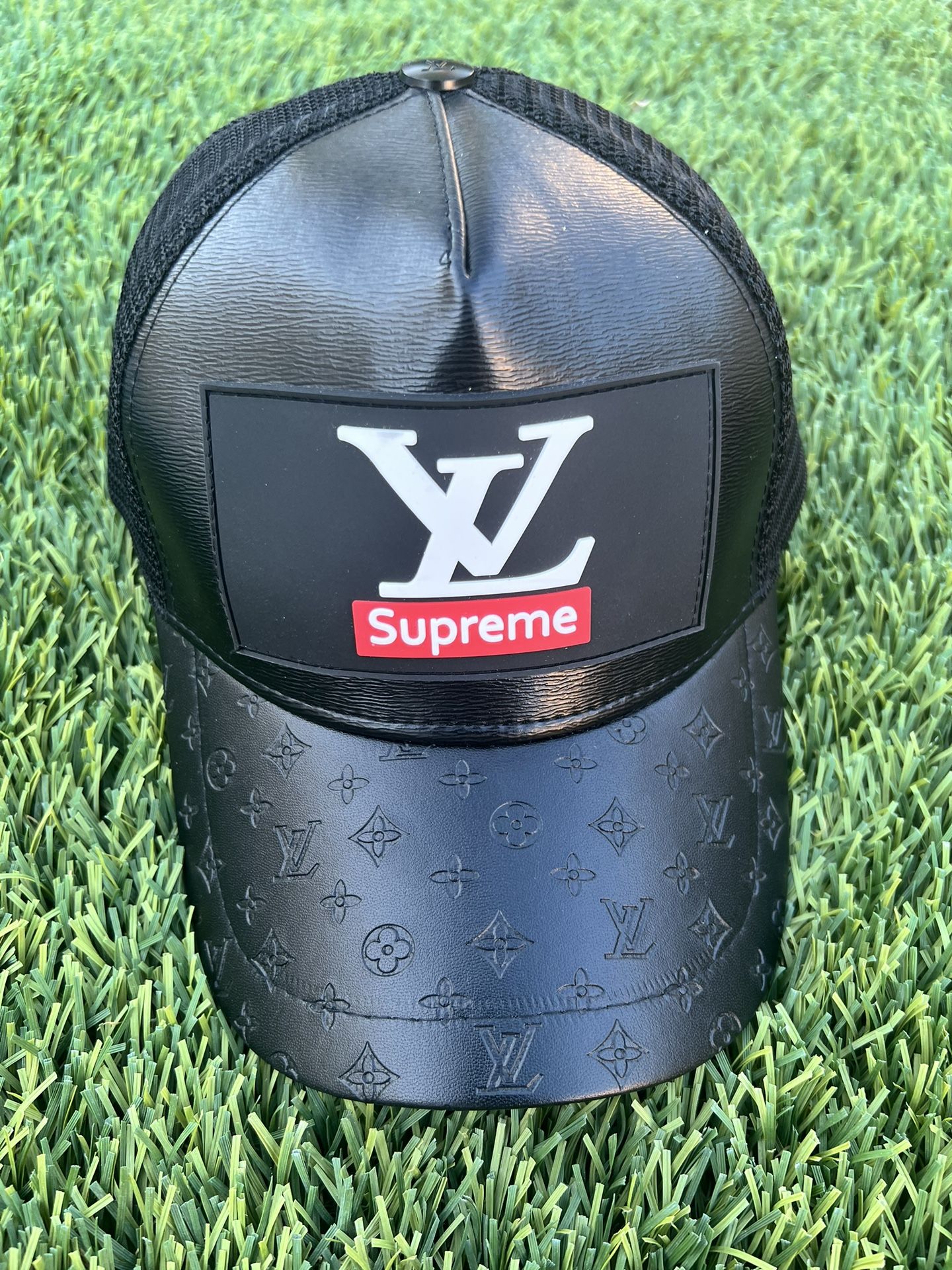 Louis Vuitton Supreme Hat