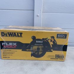 FLEXVOLT 60V Worm Drive Circular Saw ( Tool Only)