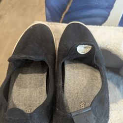 Male Size 11 Allbirds Wool Lounger Shoes