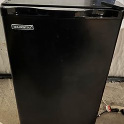 BRAND NEW MINI LARGE FRIDGE