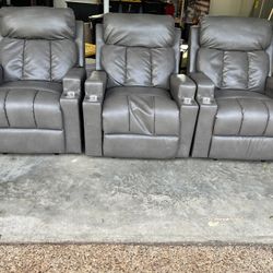 Recliners 