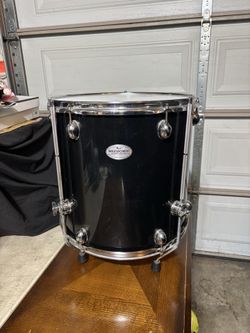 Pearl drum with Remo top