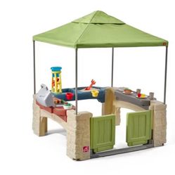 Step 2 All Around Playtime Patio with Canopy