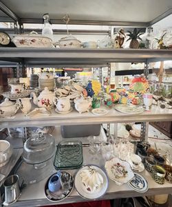 WHOLE LOT – BUNDLE SALE (VERY LARGE LOT)