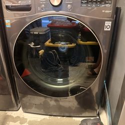 LG TurboWash 360 High Efficiency Stackable washing machine ,front loader