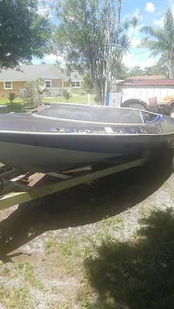 18' Jet boat