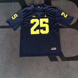 🚨Jerseys 3 For $100 / $40 Single Jersey ‼️