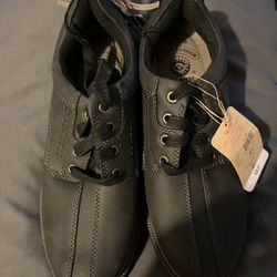 Mens Black Shoes Size 8.5