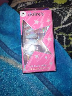 Glittery Press On Nails