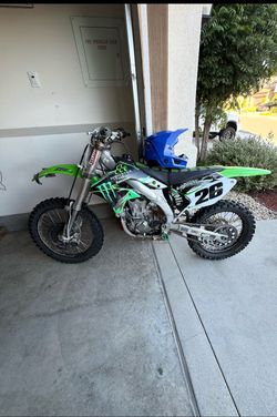 Dirt bike