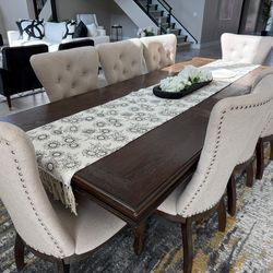 Beautiful oak wood dining table set with 8 chairs