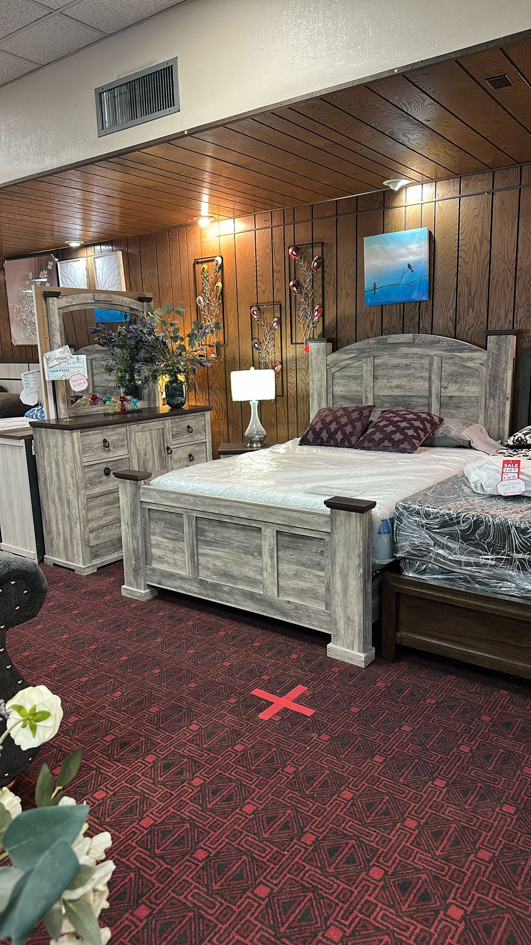 Queen Size Bedroom Set