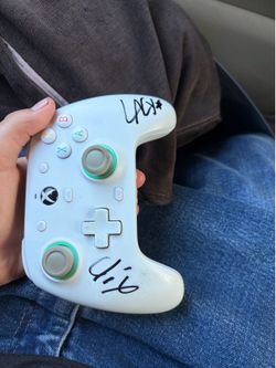 Sined by lacy and clix Xbox controller no stick drift