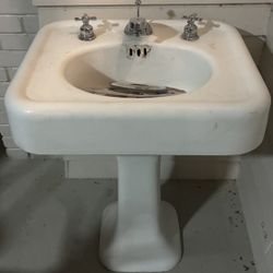 Antique White Sink 