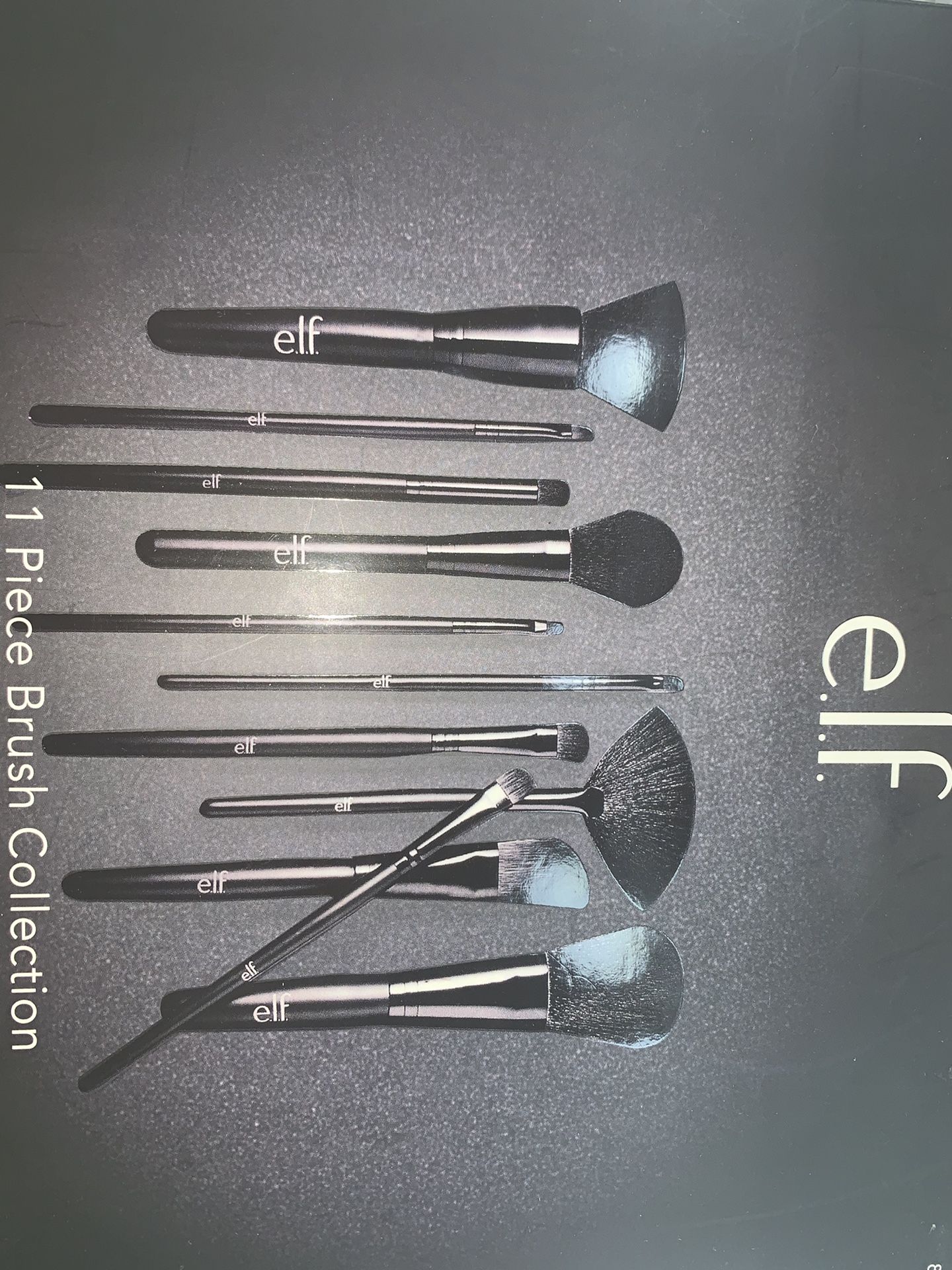 Makeup brushes