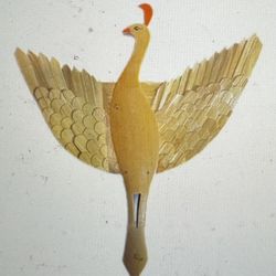 Beige Bird with Ruffled Feathers Wings Spread Wall Art