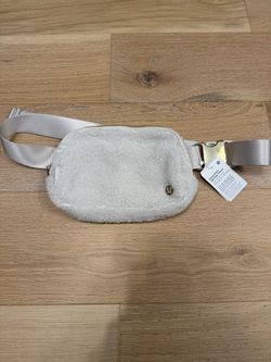 Lululemon Fanny pack