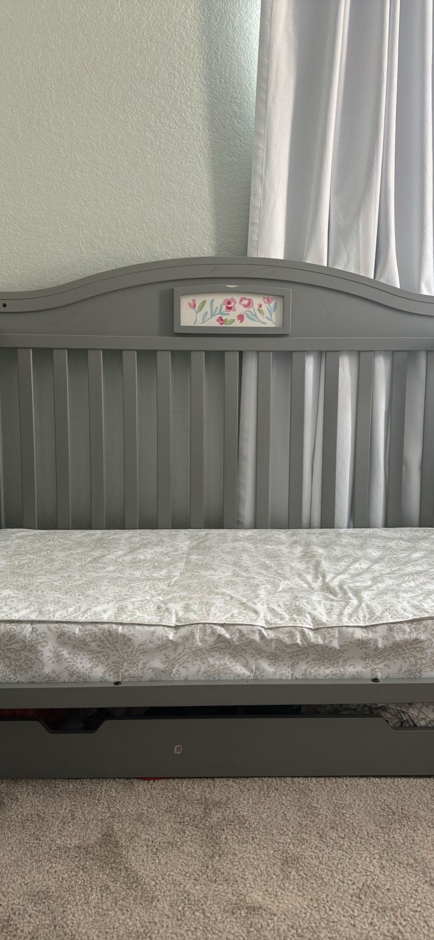 Crib/ Toddler Bed/ Full Sizes Bed Frame 
