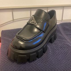 Prada Shoes Size 37 Women’s 