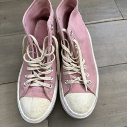 Converse Hight Tops Women’s 8