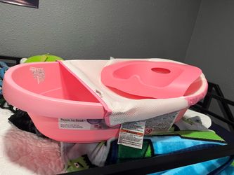 Baby bath tub