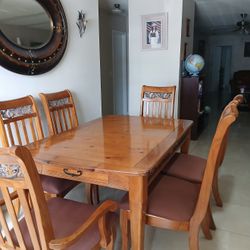 Juego De Comedor Con Sillas 